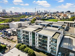 Superb 2BR Aprt in Central City - Wifi