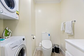 Superb 2BR Aprt in Central City - Wifi