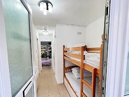 Beach Court Apartment