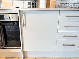 Beach Court Apartment