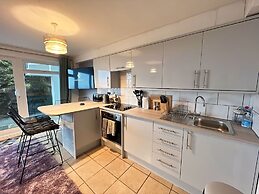 Beach Court Apartment