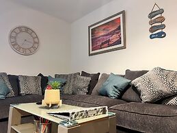 Beach Court Apartment