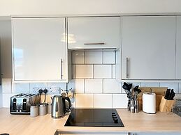 Beach Court Apartment