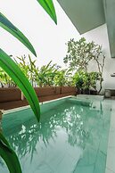 Serenity Luxury Private Pool Villas - Free One Way Airport Shuttle