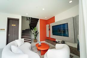 Serenity Luxury Private Pool Villas - Free One Way Airport Shuttle