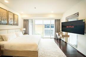 Serenity Luxury Private Pool Villas - Free One Way Airport Shuttle