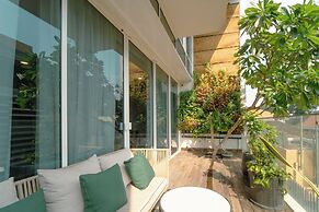 Serenity Luxury Private Pool Villas - Free One Way Airport Shuttle