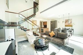 Serenity Luxury Private Pool Villas - Free One Way Airport Shuttle