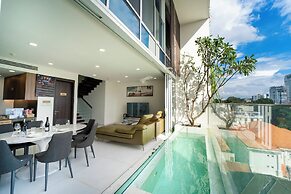 Serenity Luxury Private Pool Villas - Free One Way Airport Shuttle