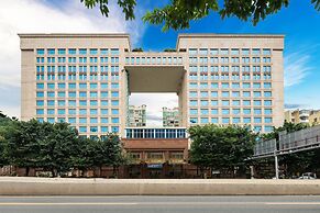 Intercity Guangzhou East Railway Station Hotel