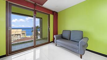 Geojedo Pilos Ocean View Pension
