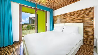 Geojedo Pilos Ocean View Pension