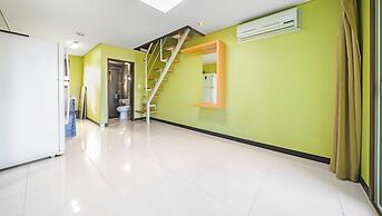 Geojedo Pilos Ocean View Pension