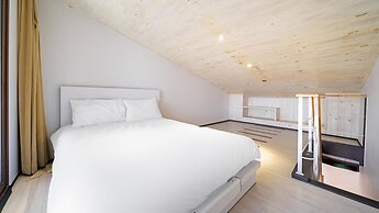 Geojedo Pilos Ocean View Pension