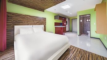 Geojedo Pilos Ocean View Pension