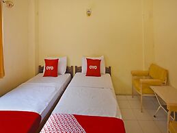 OYO 3722 Hotel Mutiara