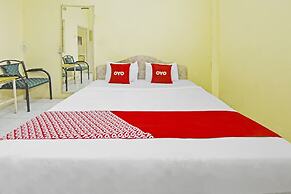 OYO 3722 Hotel Mutiara