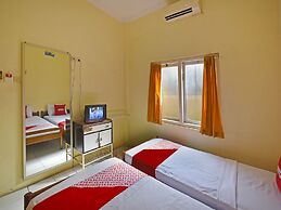 OYO 3722 Hotel Mutiara