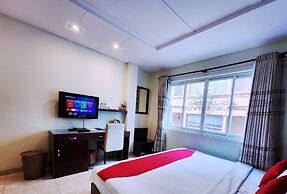 Beautiful Saigon  Hotel