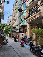 Beautiful Saigon  Hotel