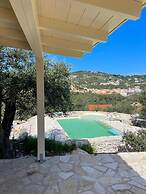 Sofi - Danilia Cottages