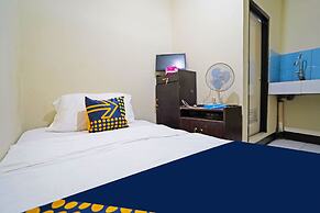 SPOT ON 91783 Urban Syariah ResidenceNearGOR Pandawa Lima