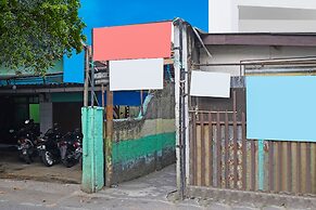 SPOT ON 91783 Urban Syariah ResidenceNearGOR Pandawa Lima