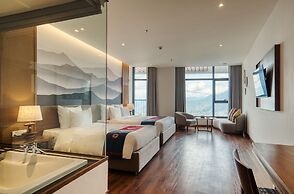 Lady Hill Sapa Resort