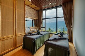 Lady Hill Sapa Resort