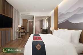 Lady Hill Sapa Resort