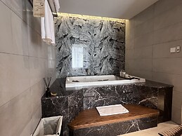 Lady Hill Sapa Resort