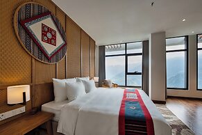 Lady Hill Sapa Resort