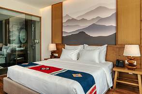 Lady Hill Sapa Resort