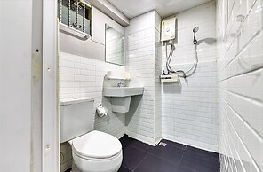 Bangkok Watergate Townhouse