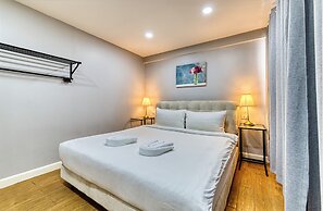 Bangkok Watergate Townhouse