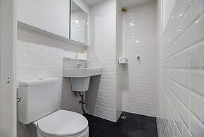 Bangkok Watergate Townhouse