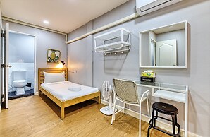 Bangkok Watergate Townhouse
