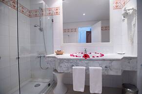 TMK Marine Beach by Turismark