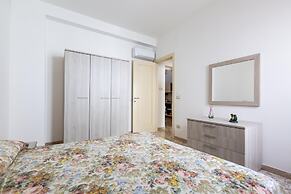 3281 House Zia Fiume by Barbarhouse