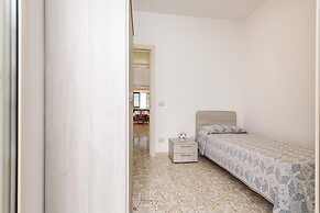 3281 House Zia Fiume by Barbarhouse