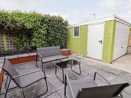17 Third Avenue