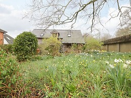 Avon Turn View