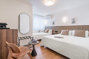 Granada Suites by Olala Homes