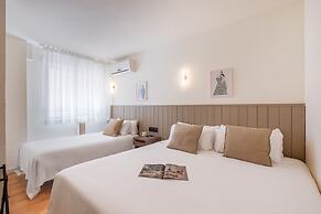 Granada Suites by Olala Homes