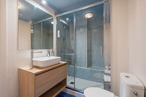 Granada Suites by Olala Homes