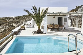 El Verano Hideaway Villa