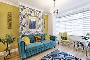 Big 3bed 2bath House Tropical Oasis Pet Friendly!