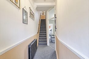 Captivating 2bed House in Southend Pet Friendly!