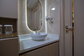 Elysium Deluxe Suites