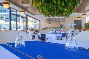 Elysium Deluxe Suites